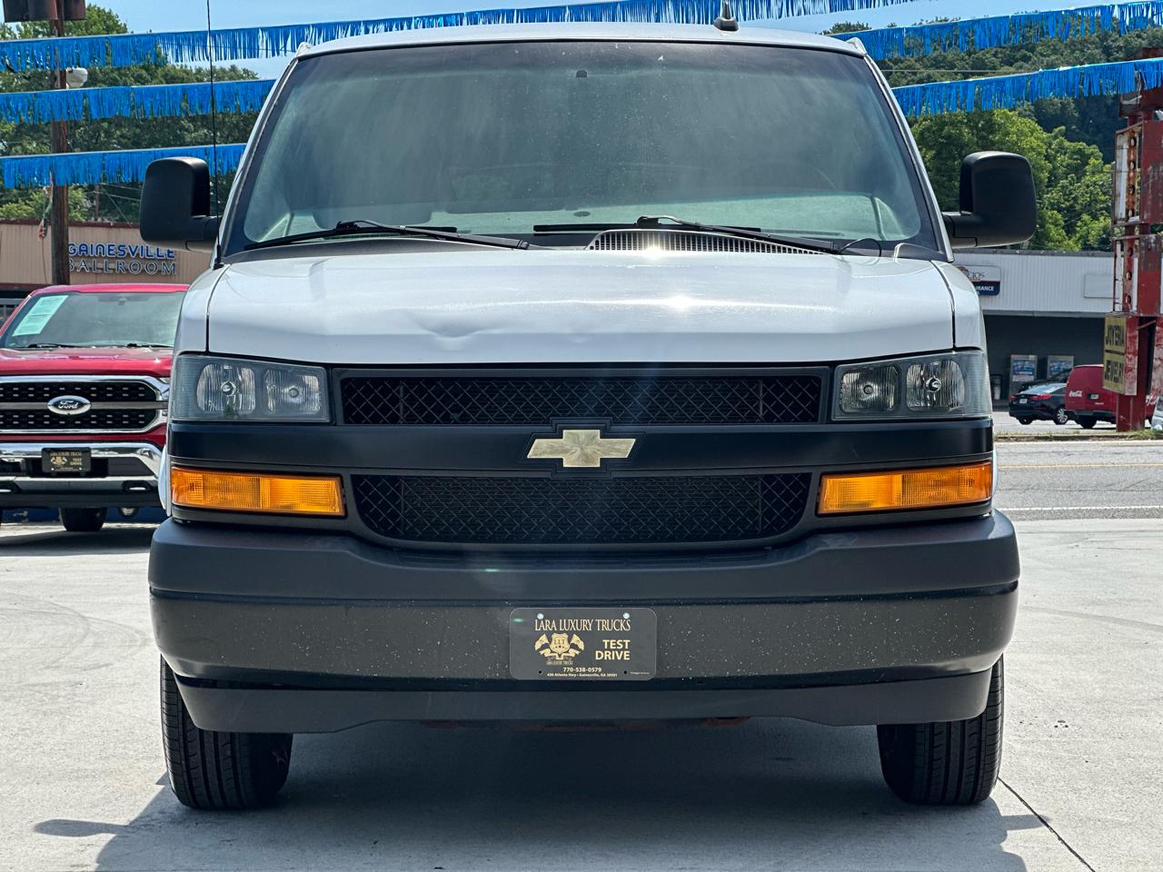 chevrolet express passenger 2023 1GAZGNFP1P1175083 image chevrolet express passenger 2023 1GAZGNFP1P1175083 image